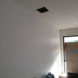 Fix 4 wall holes and paint in white - Image 3
