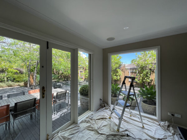 Painters Avondale Heights