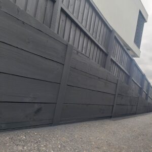Fence painting in Charlotte St, Brighton East, 3187 - Image 3