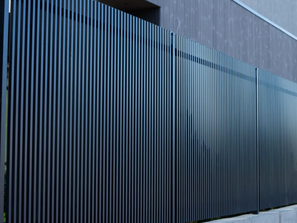 Timber fence painting