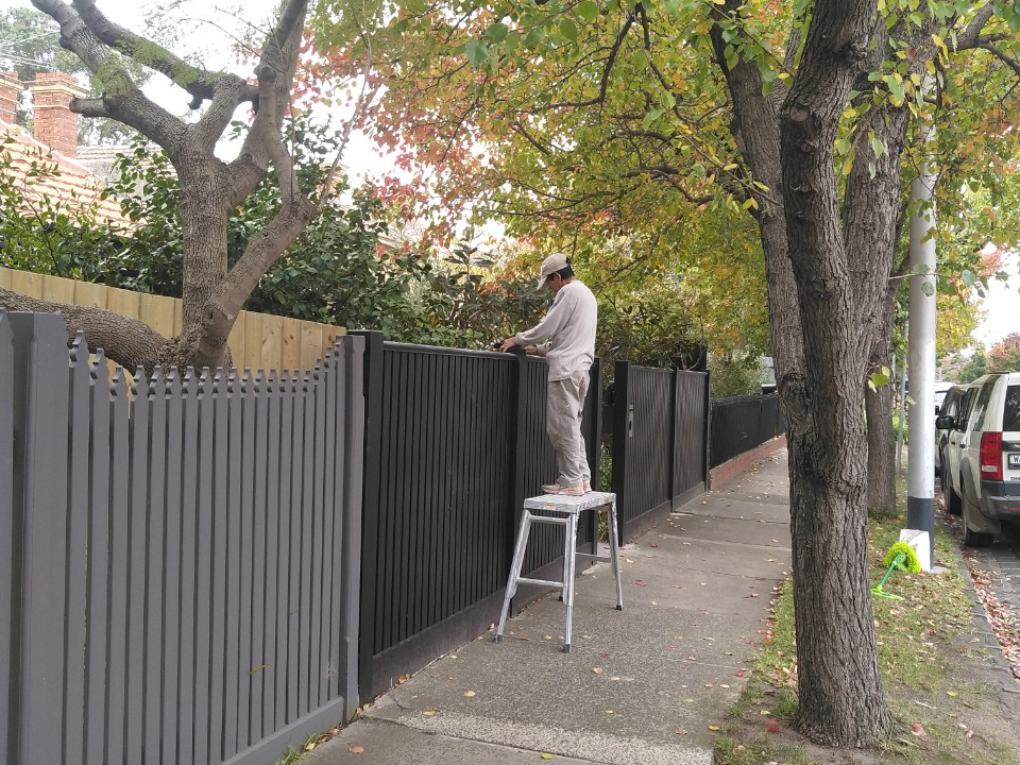 Painting colorbond fences
