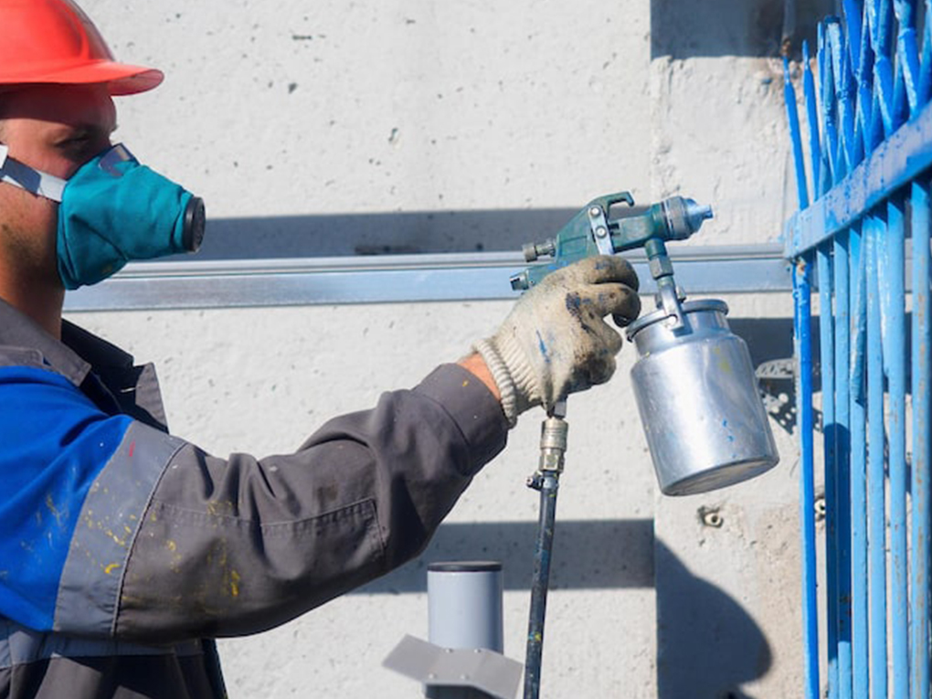 Best Paint Sprayer for Fence