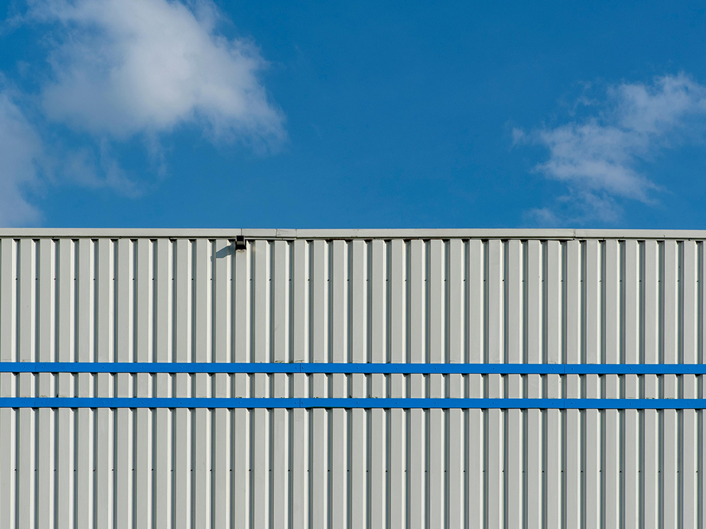 Can You Paint Colorbond Fence