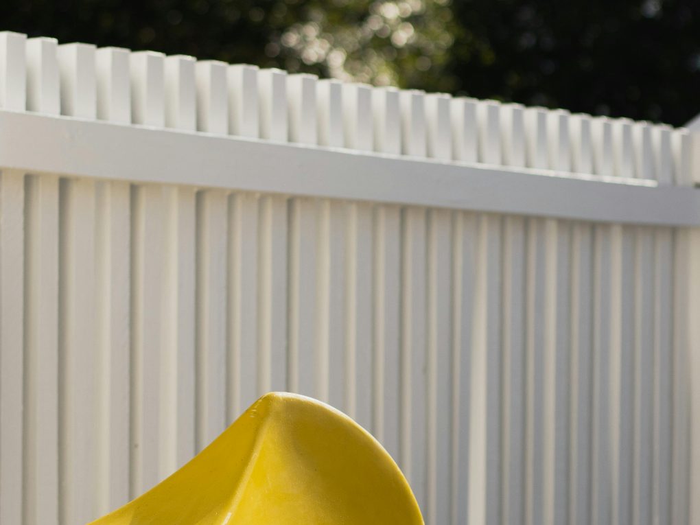 How to Paint Fence